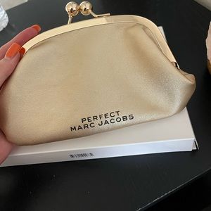 Brand new Marc Jasobs snap wallet